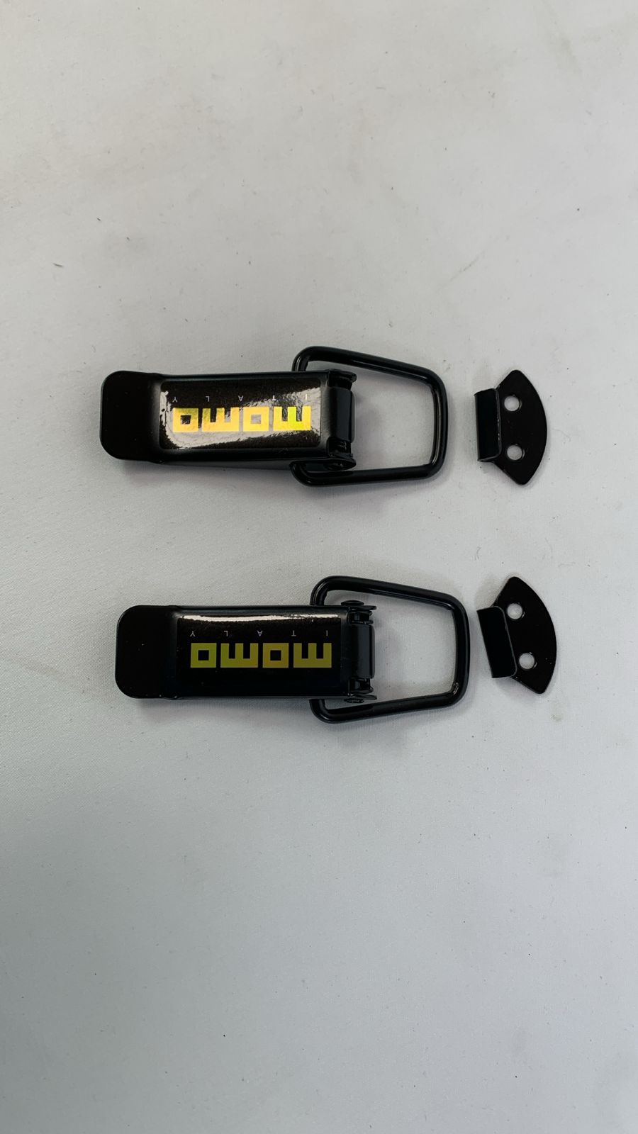 Bonnet clips big