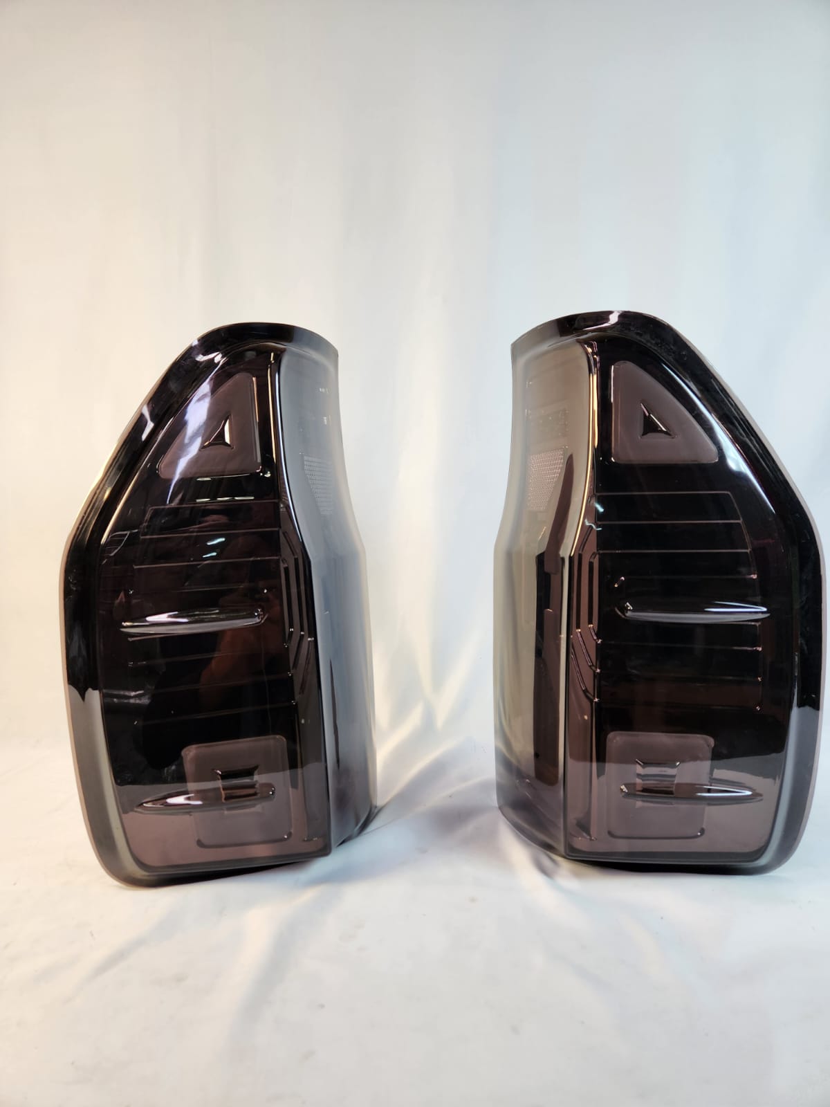 Ford Ranger Tail Light T7 2012-2022 RL017