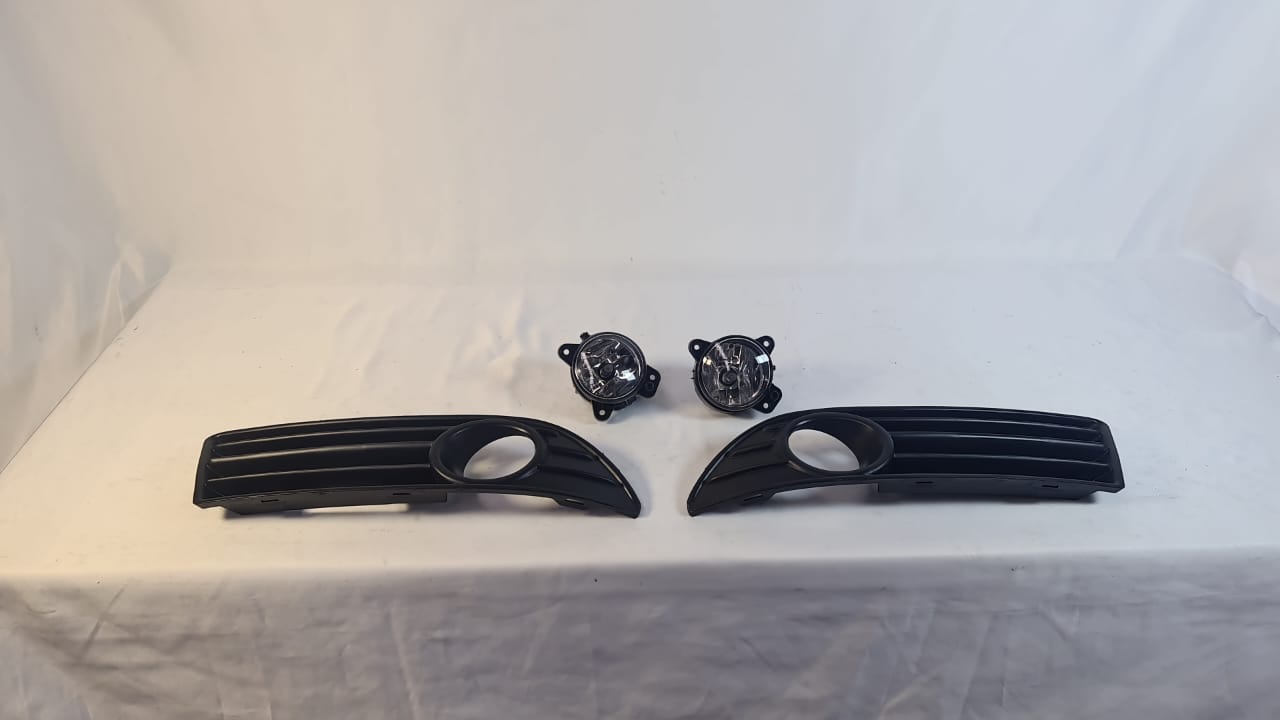VW POLO FOG LIGHTS AND BRACKETS 2005+