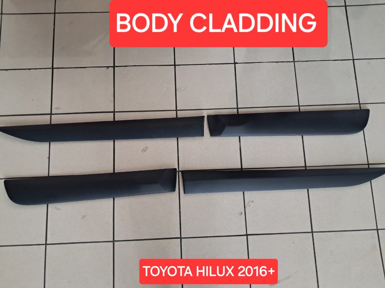 Body Cladding Toyota Hilux 2016+