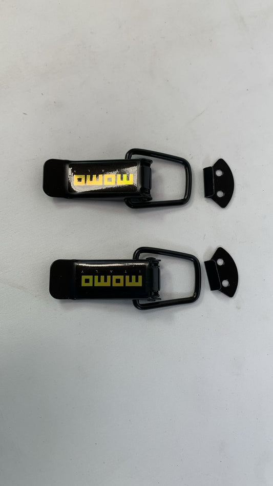 Bonnet clips big