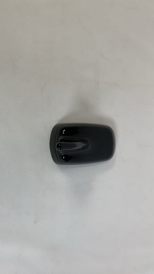 Shark fin small black