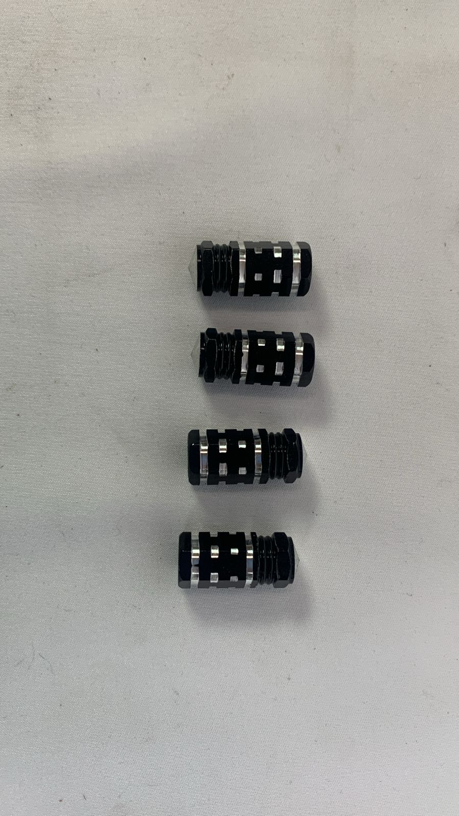 Valve cap black
