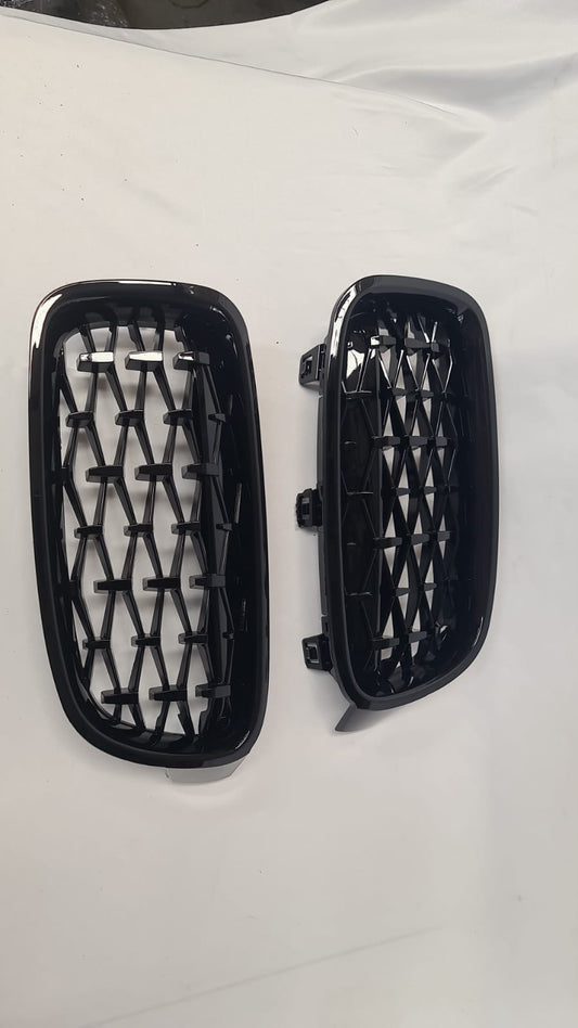 F30 GRILL