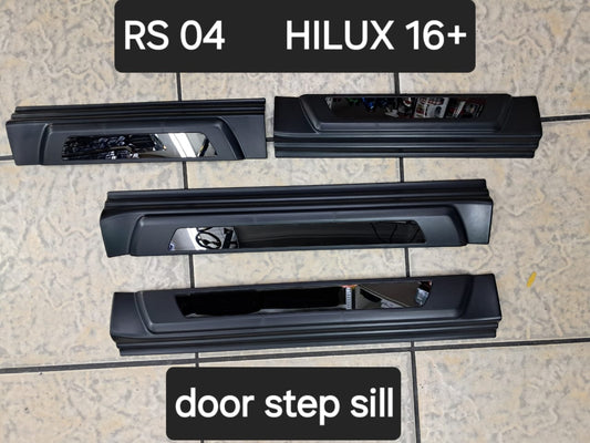 DOOR STEP SILL HILUX 2016+
