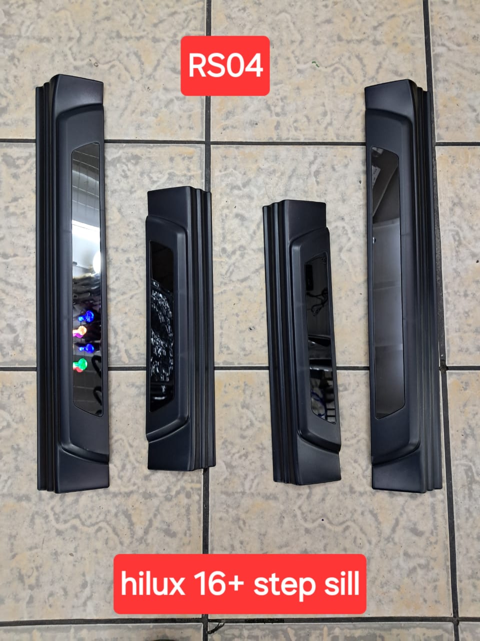 DOOR STEP SILL HILUX 2016+